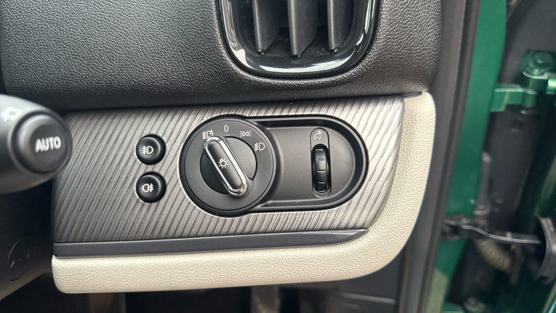 MINI Countryman 1.5 Cooper Exclusive 5dr Petrol Hatchback